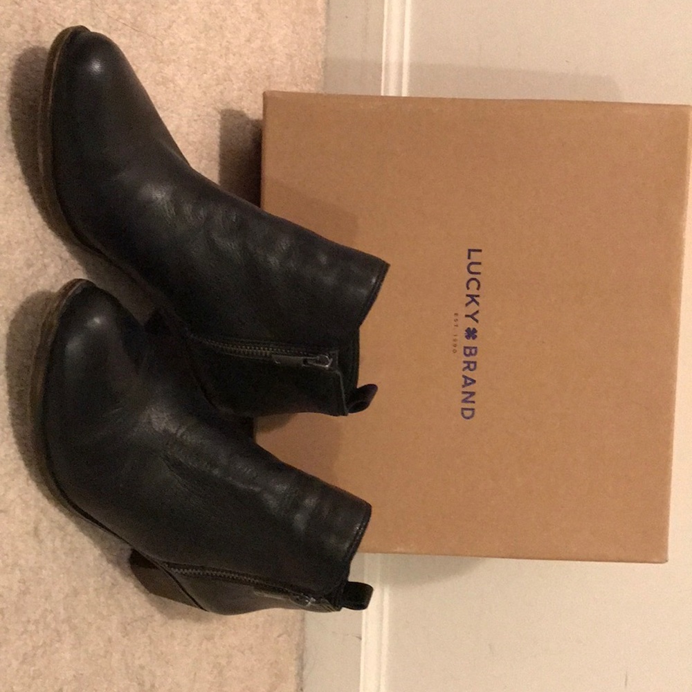 Lucky Brand Basel Black Leather Bootie - Size 8M